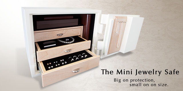 Jewelry safe-mini-gem