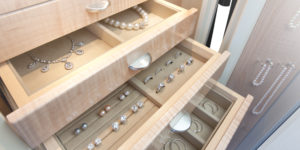 drawer insert for jewelry