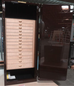 6018 gem jewelry safe