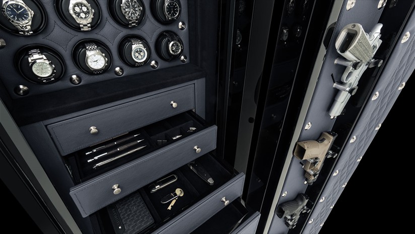 Man-Safe-6024-interior-drawers-and-watch-panel